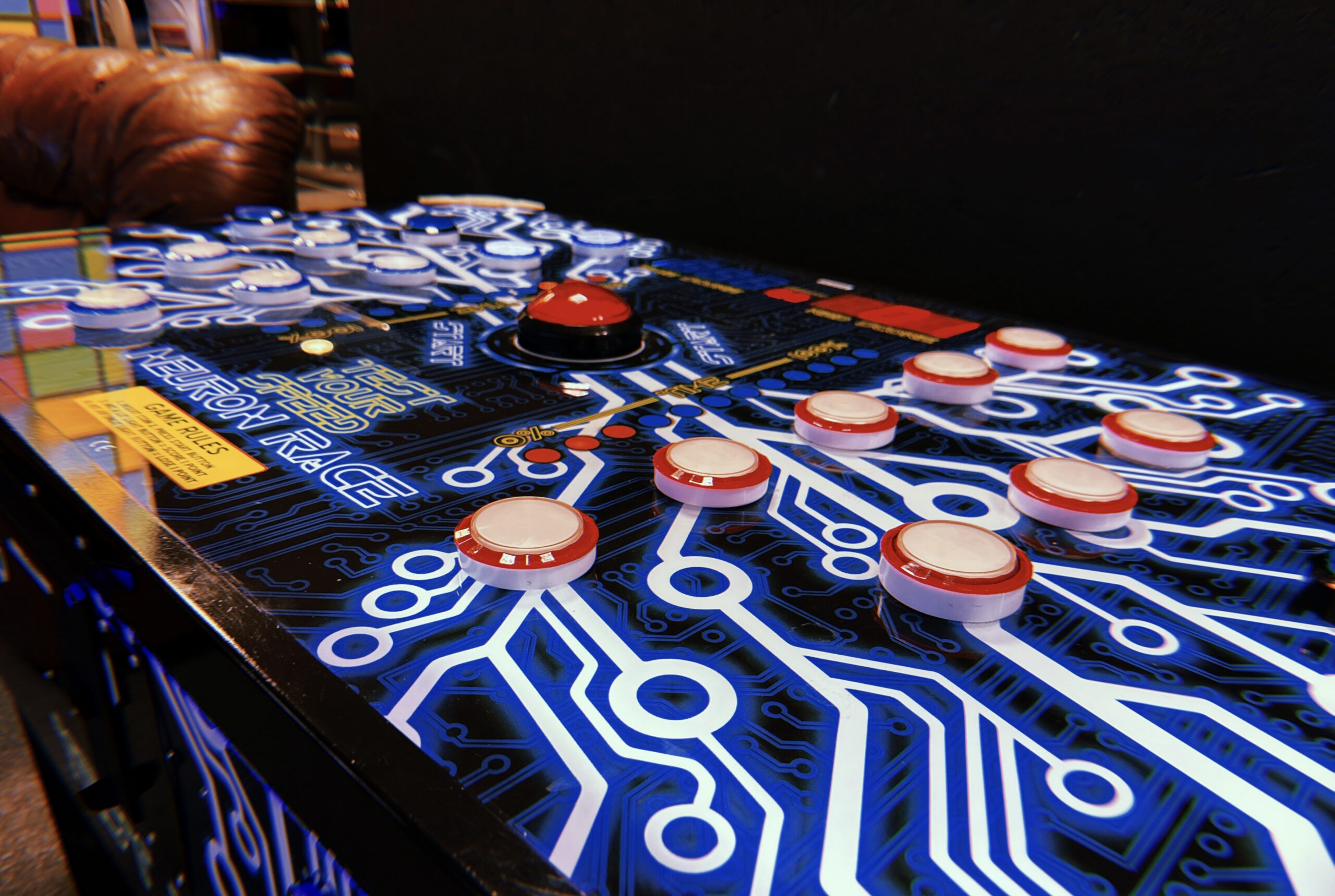 ИГРА НА РЕАКЦИЮ